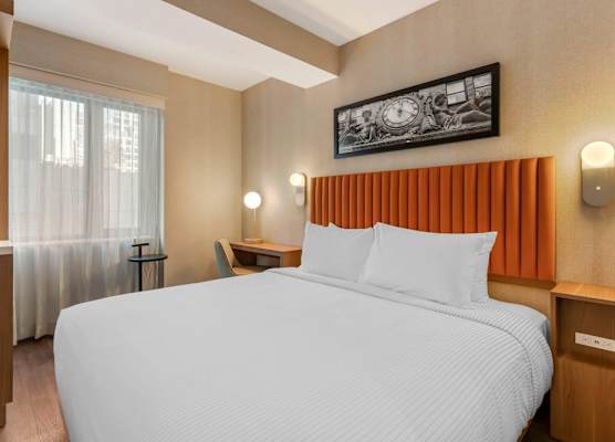 Cambria Hotel New York Times Square 1