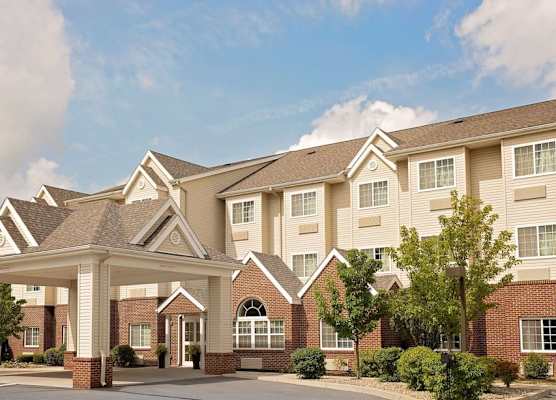 Microtel Inn and Suites by Wyndham - Geneva 1