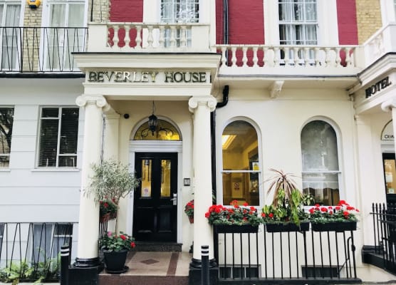 The Beverley House Hotel 1