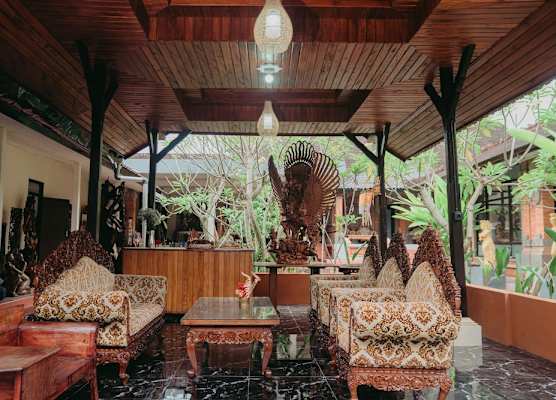 Rai Wood Carver and Homestay 1