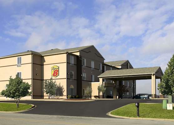 Super 8 by Wyndham Corydon 1