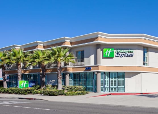 Holiday Inn Express NEWPORT BEACH by IHG 1