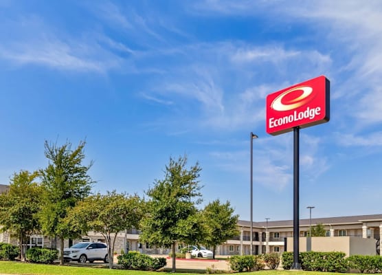 Econo Lodge 1