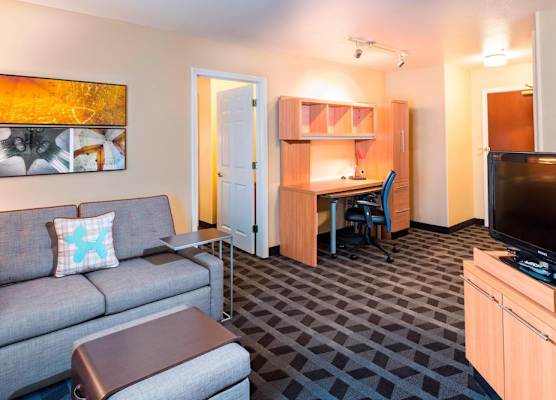 TownePlace Suites by Marriott Atlanta Kennesaw 1