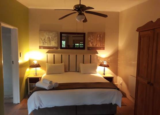 Tourist Lodge Gansbaai 1