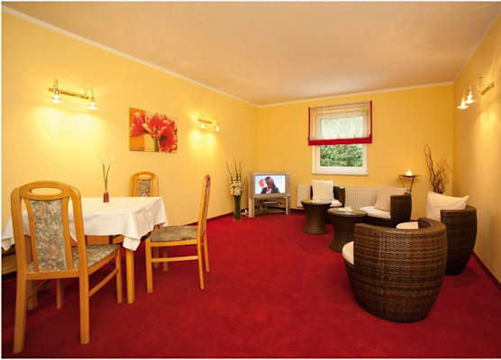Hotel Kärnten 1