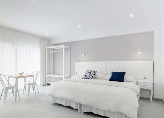 INNER Kompas Palmanova "Adults Only" 1