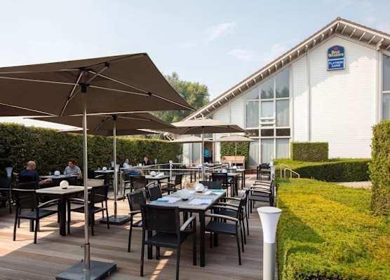 Flanders Lodge Hotel 1