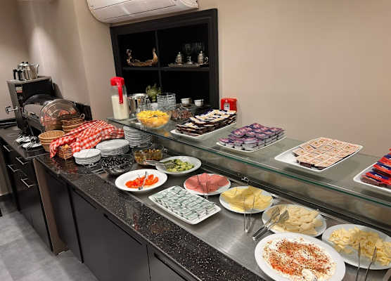 Ten Rooms Istanbul Hotel 1