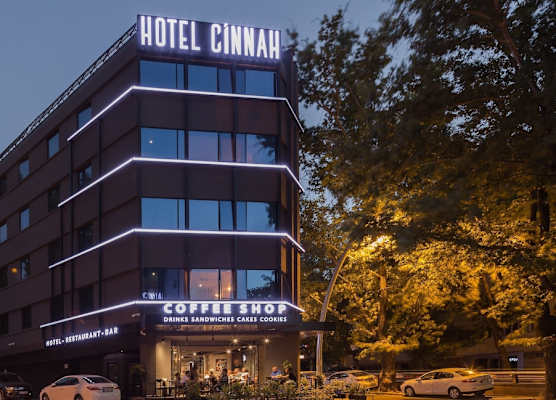 Hotel Cinnah 1