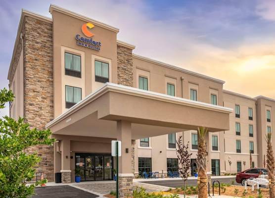 Comfort Inn & Suites Jacksonville - Orange Park Near Naval Air Station 1