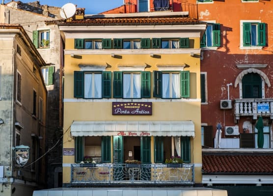 Residence PORTA ANTICA Centro Storico 1