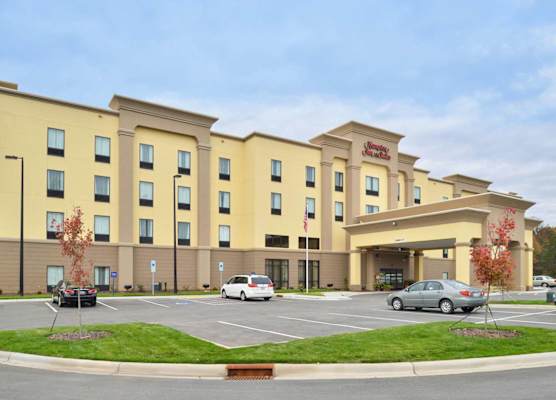 Hampton Inn & Suites Shelby, North Carolina 1