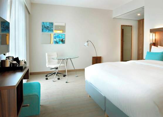 Courtyard by Marriott Amsterdam 1