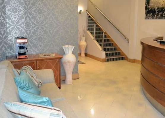 Carrick Plaza Suites and Apartments 1