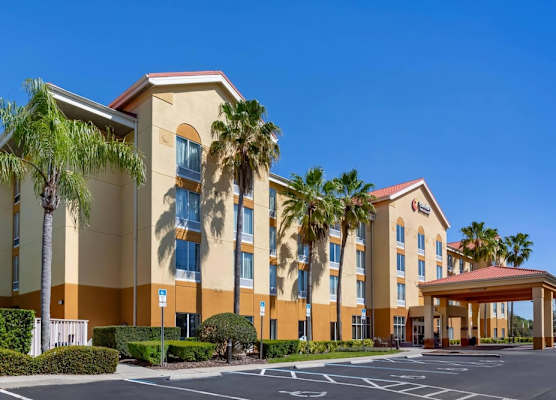 Comfort Inn & Suites Orlando North 1