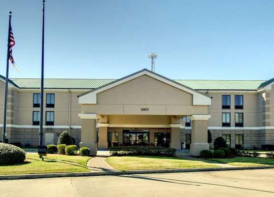 Comfort Inn & Suites Moss Point Pascagoula 1