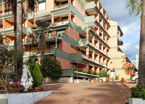 Grand Albergo Apartment 1