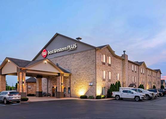 Best Western Plus Howe Inn 1