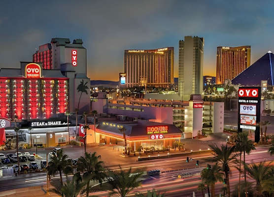 OYO Hotel and Casino Las Vegas 1