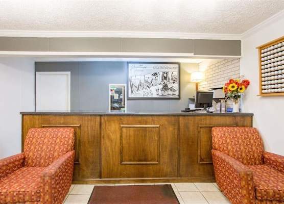 Rodeway Inn 1