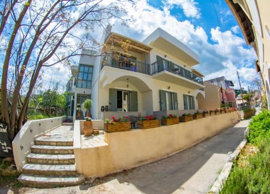 Kassiopi Luxury Suites 1