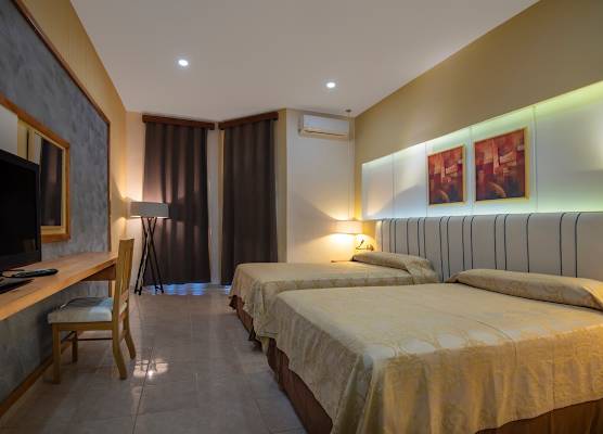 Hotel Paseo Habana 1