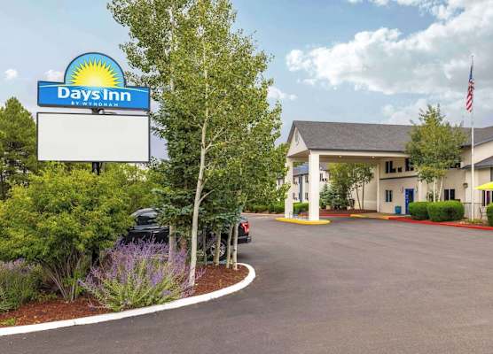Days Inn by Wyndham Williams 1