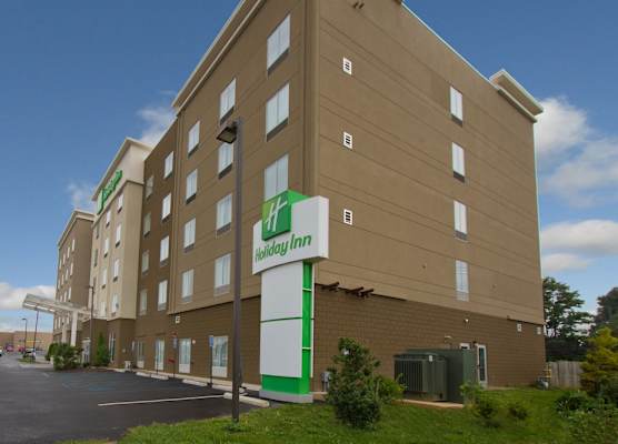 Holiday Inn CHRISTIANSBURG BLACKSBURG by IHG 1