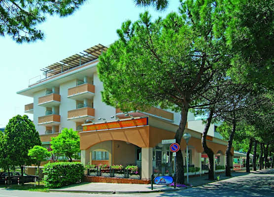 Hotel Garni Losanna 1