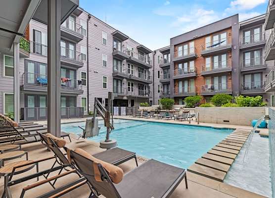 Placemakr Austin Downtown, Apartments by Hilton 1