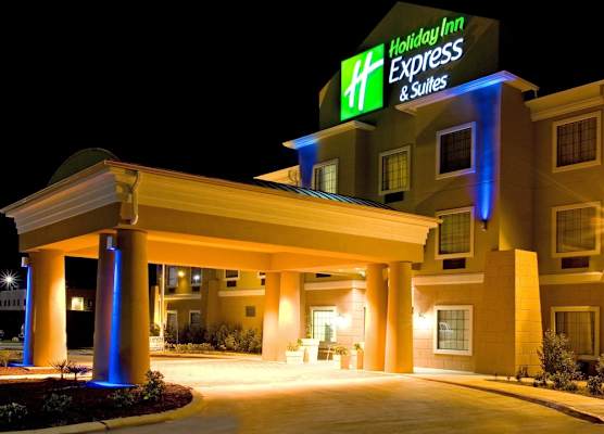 Holiday Inn Express & Suites JOURDANTON-PLEASANTON by IHG 1