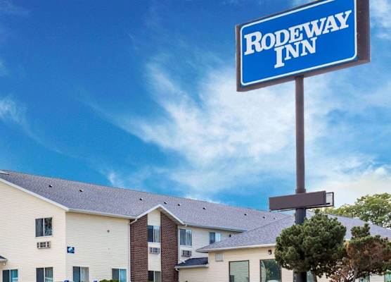 Rodeway Inn Cedar Rapids Westdale 1