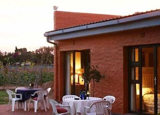Culdesac Guesthouse Oudtshoorn 1