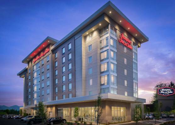 Hampton Inn & Suites Asheville Biltmore Area 1