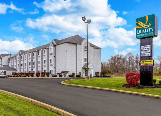 Quality Inn & Suites North Lima - Boardman 1
