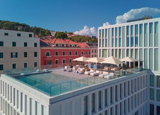 Hotel Ambasador 1