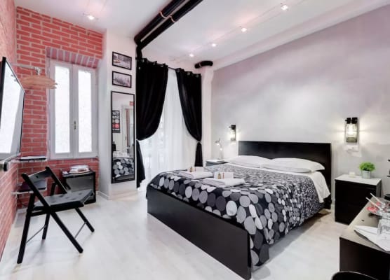 Moonlight Inn Guesthouse 1