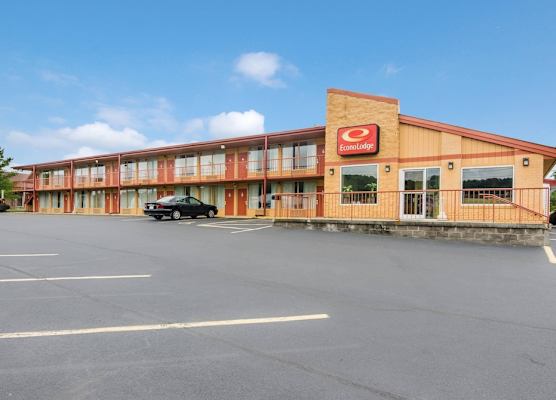 Econo Lodge Marion I-81 1