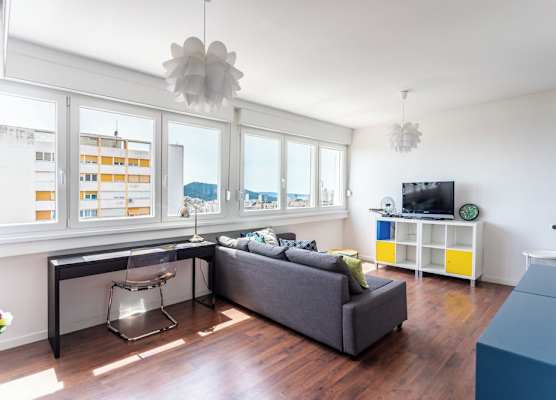 Comfortable apt with great city and sea view 1