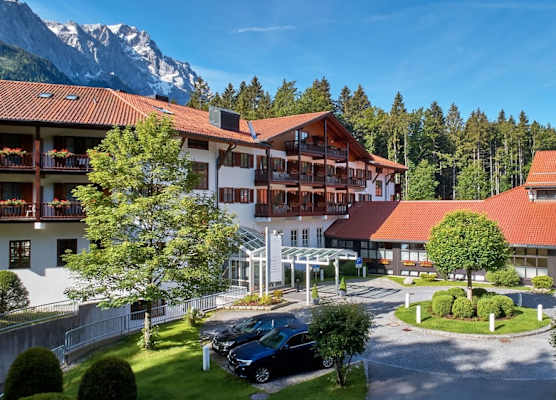 Hotel am Badersee 1
