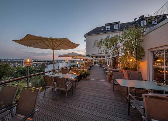 Hotel Schöne Aussicht 1