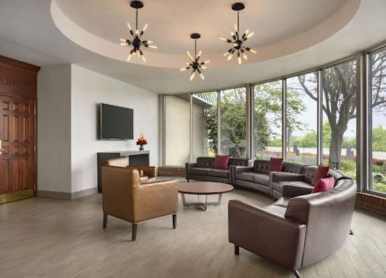 Ramada by Wyndham Beaver Falls 1