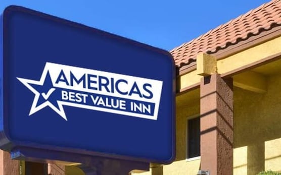 Americas Best Value Inn & Suites Forsyth 1