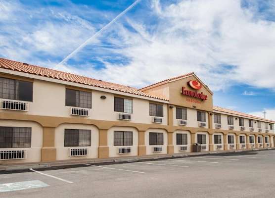 Econo Lodge Inn & Suites El Paso West 1