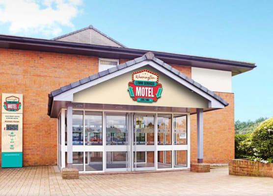 Warrington Motel, J20 M6 Lymm Services 1