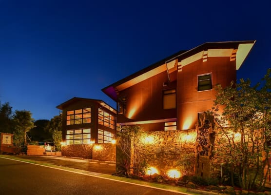 Balinese onsen ryokan Hakone Airu 1