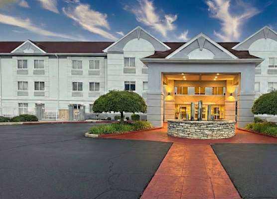 Holiday Inn Express & Suites PORT CLINTON-CATAWBA ISLAND by IHG 1