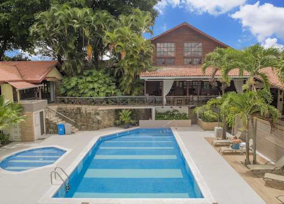 El Rodeo Estancia Boutique Hotel & Steakhouse 1