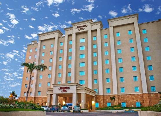 Hampton Inn by Hilton Tampico Aeropuerto 1